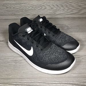 NEW Nike Free Rn 2017 - Size 8.5